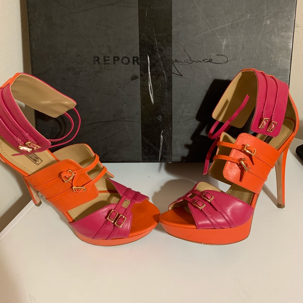 Report heels
